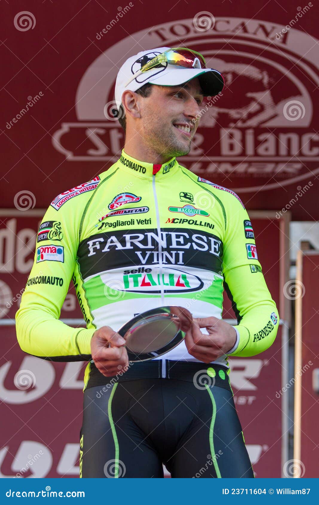 Strade Bianche 2012 editorial stock image. Image of gatto 23711604