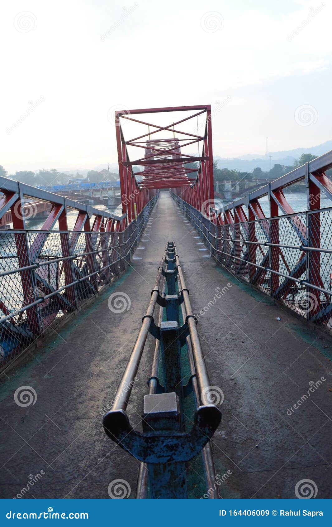 straight bridge over ganga river in haridwar india, bridge over ganga river