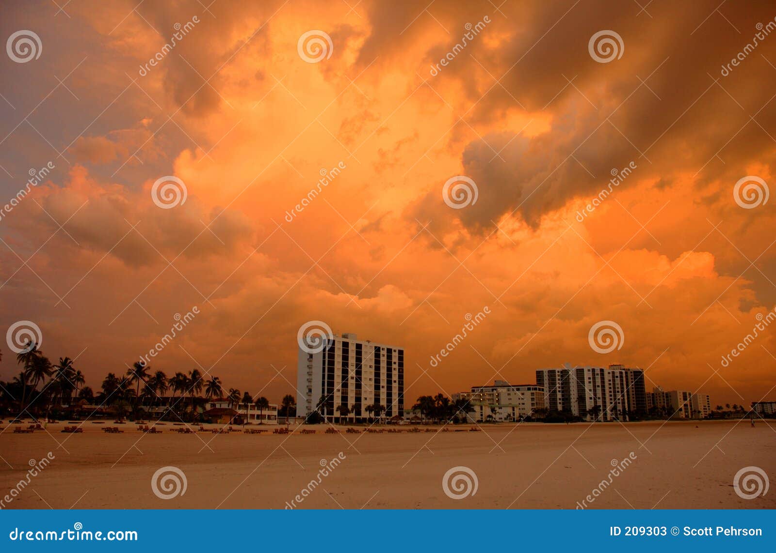 StrandFort Myers solnedgång. Strandflorida Fort Myers solnedgång