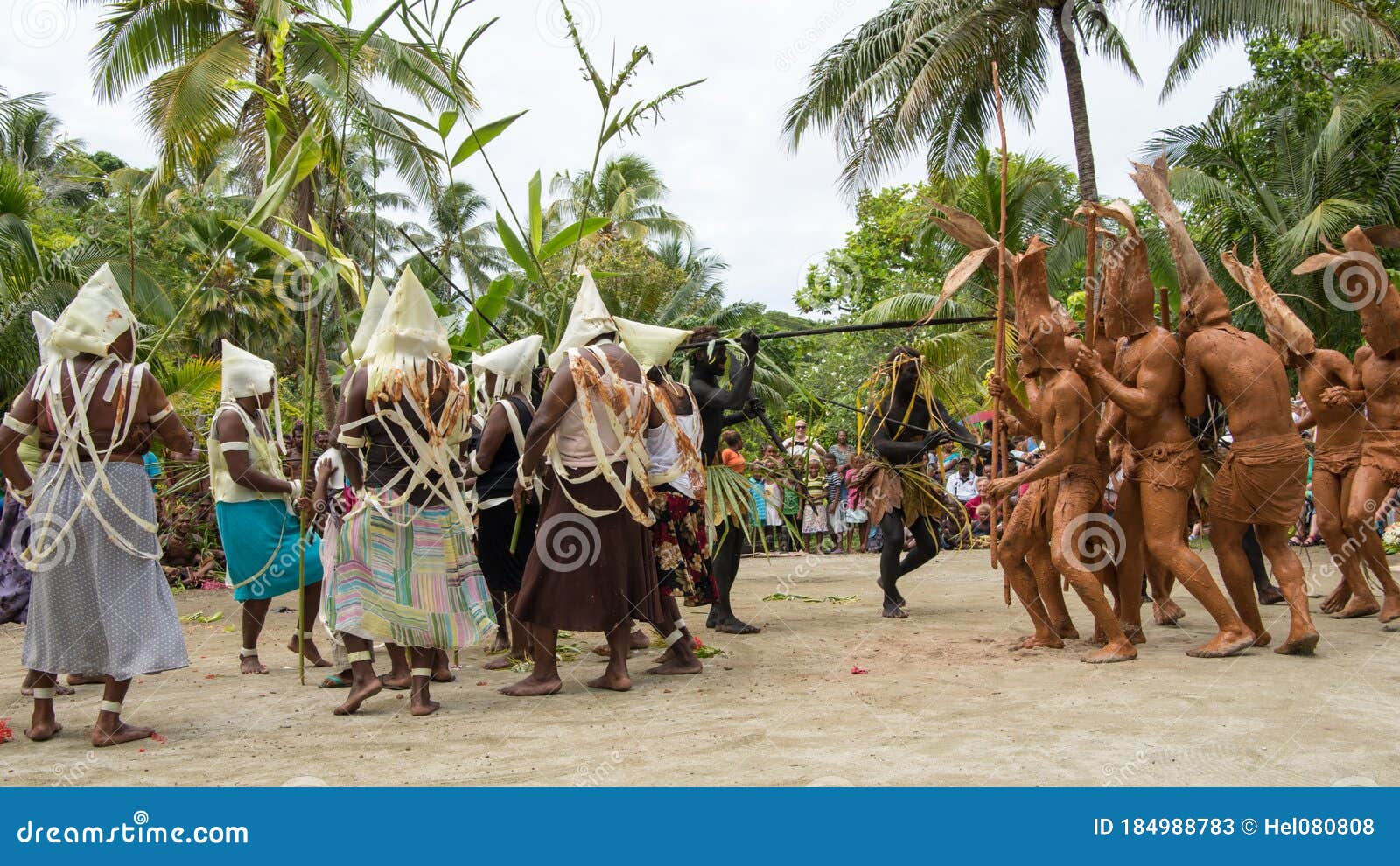 Traditional melanesian dance in Solomon islands - Download stock