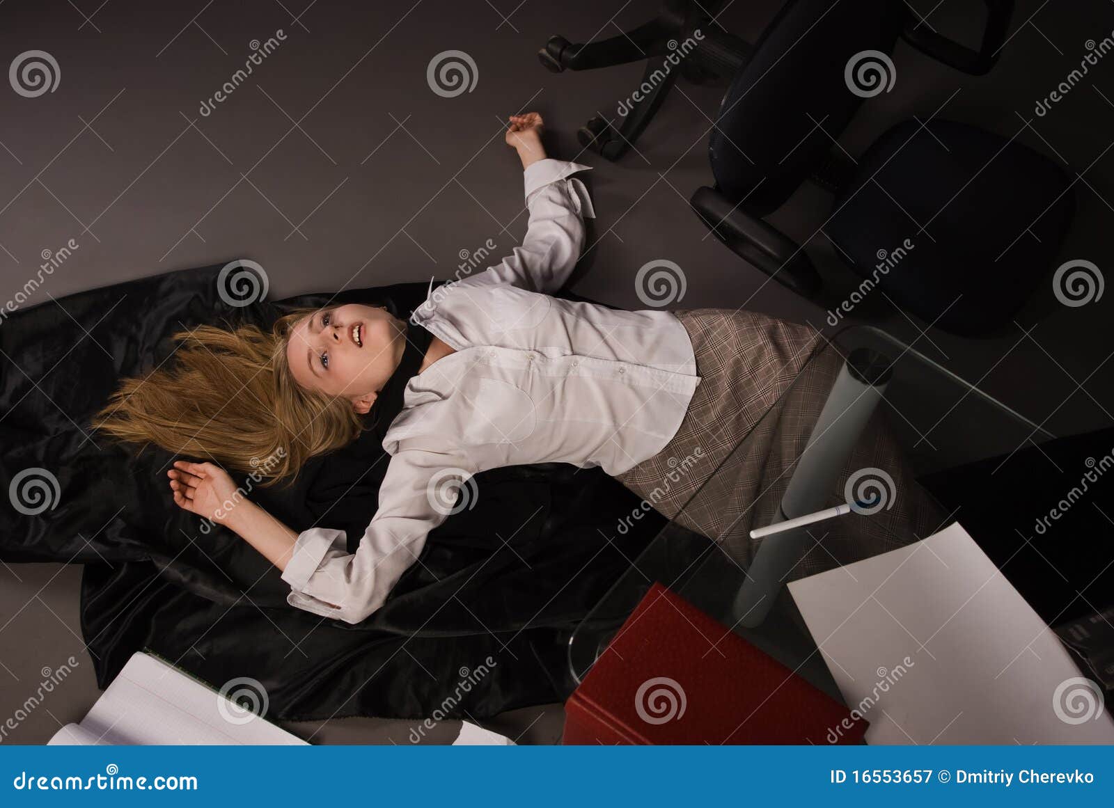 Strangled College Girl On The Floor Stock Image Image Of Criminal Female 16553657