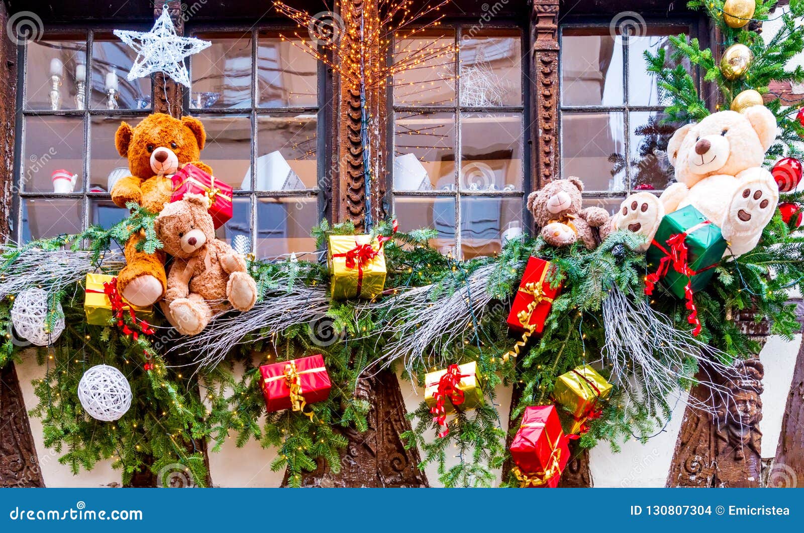 2 9 Noel Street Photos Free Royalty Free Stock Photos From Dreamstime 2 9 Noel Street Photos Free Royalty Free Stock Photos From Dreamstime
