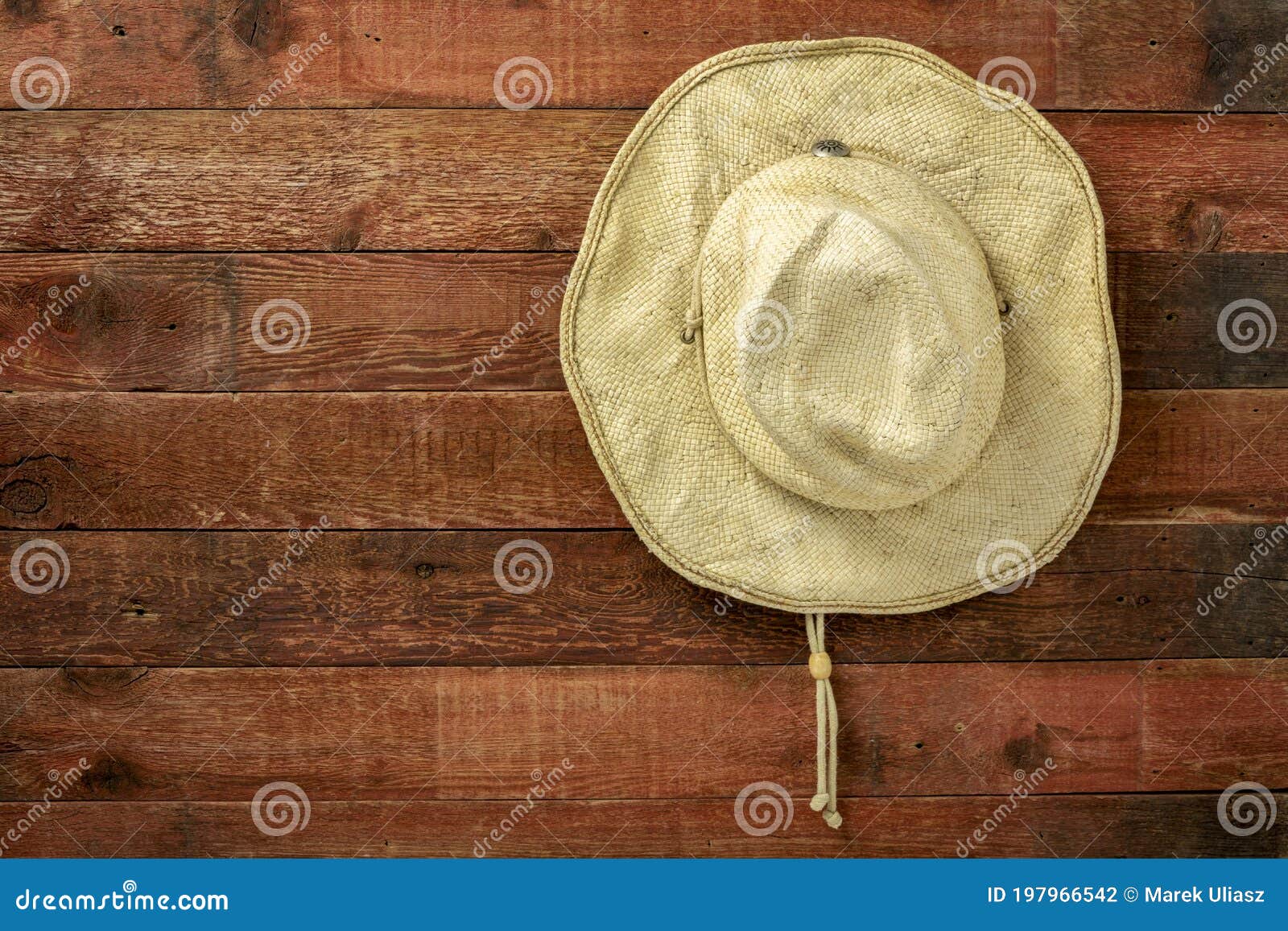 Straw Cowboy Hat Hanging on Weathered Barn Wall Stock Photo - Image of ...