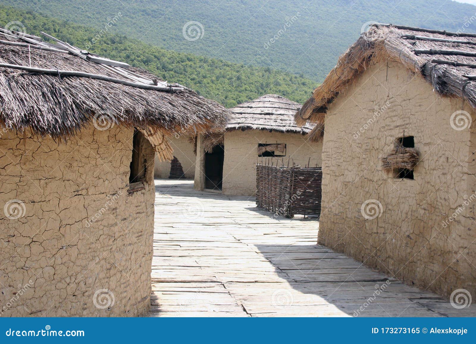 Straw houses stock image. Image of nature, home, cottage 173273165