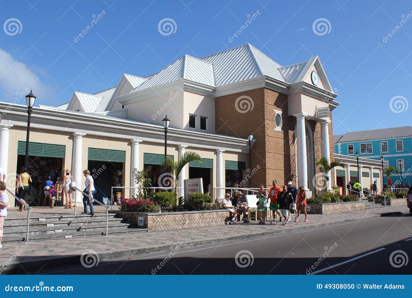 straw market nassau bahamas famous caribbean island 49308050