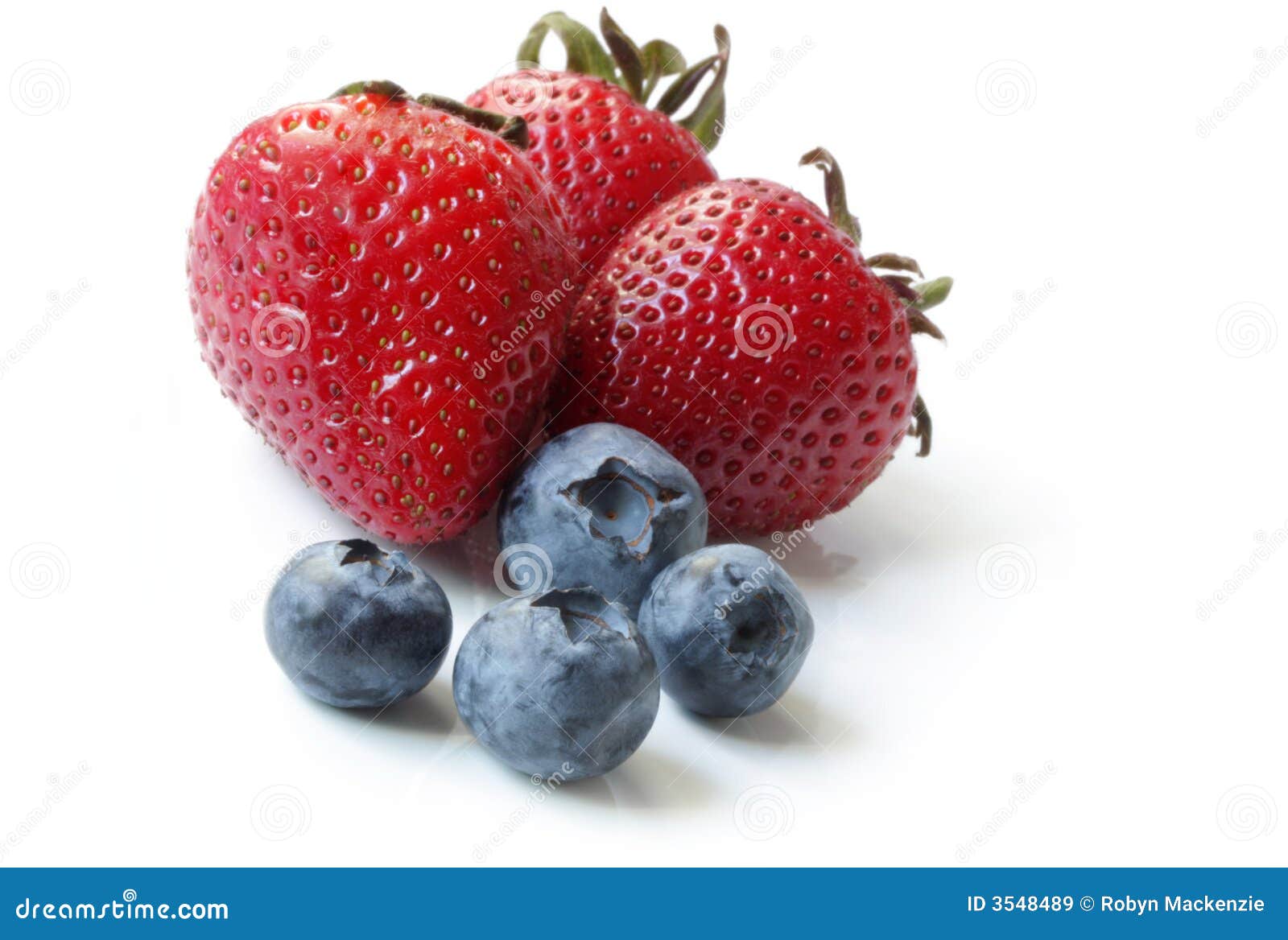 Strawberries and Blueberries Stock Image Image of drink, white 3548489