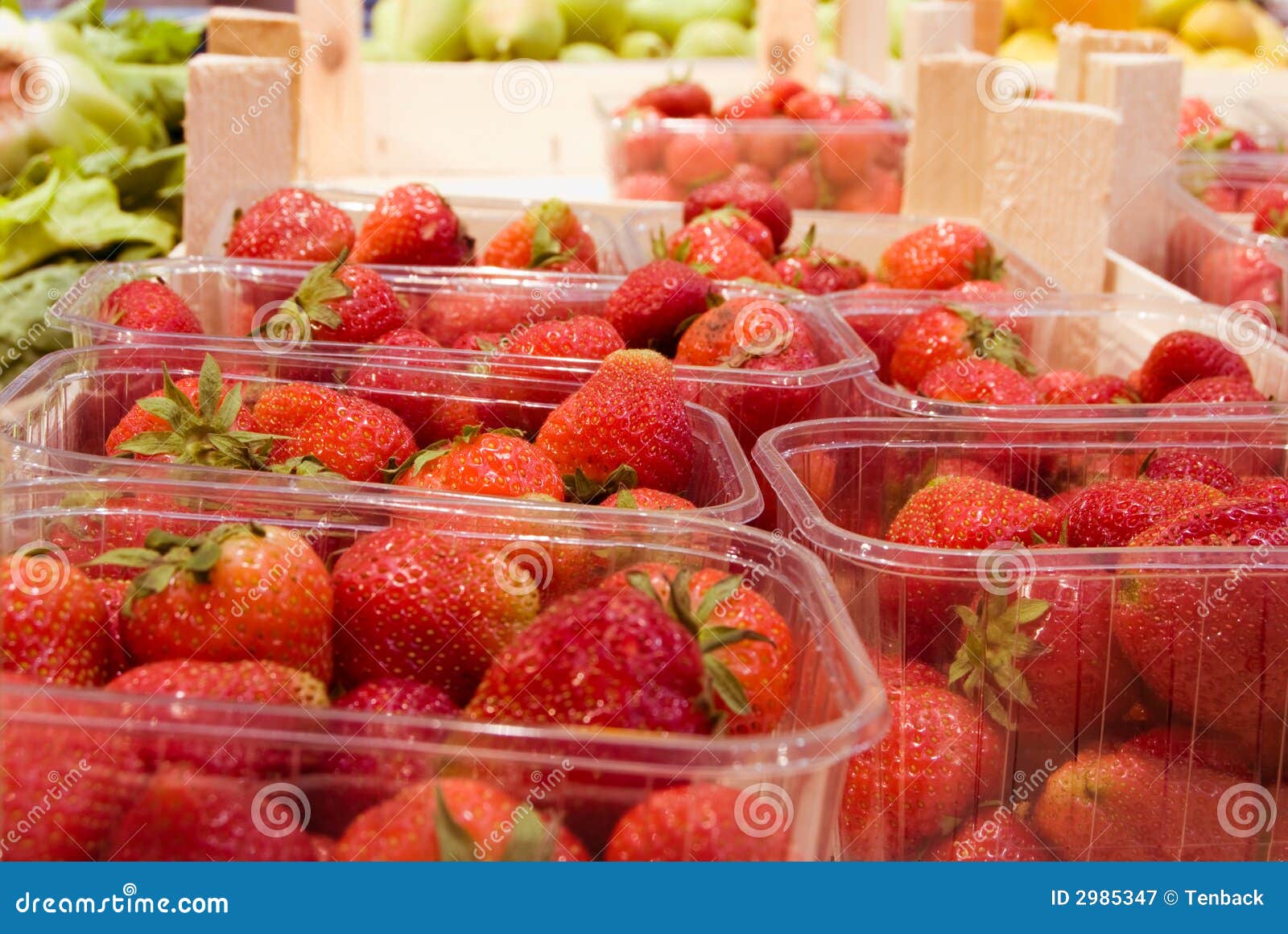 Strawberriies in boxes stock image. Image of lifestyle 2985347