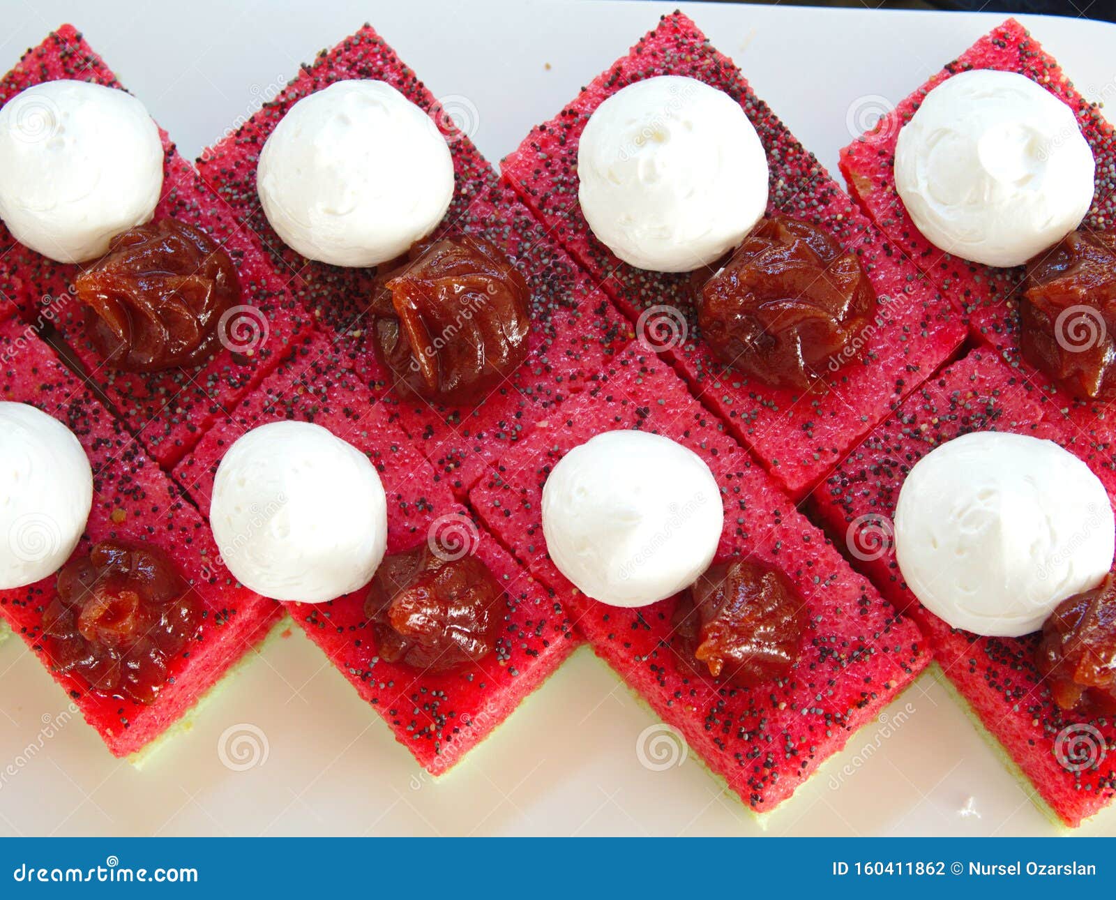 custered pudding stawberry shortcat custered pudding stawberry shortcat