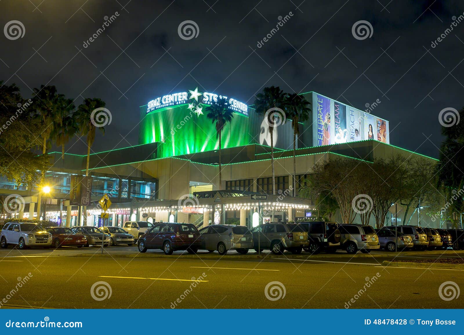 Parking Straz Center