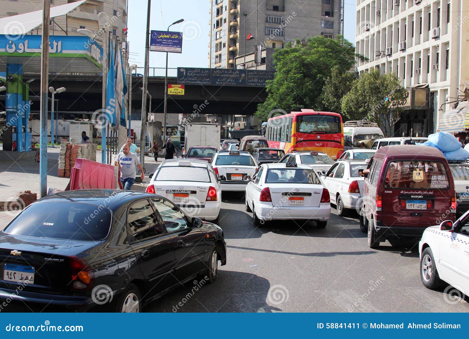 Straßenansicht Ägyptens Kairo. Straßenansicht in shobra Bezirk in Kairo in Ägypten