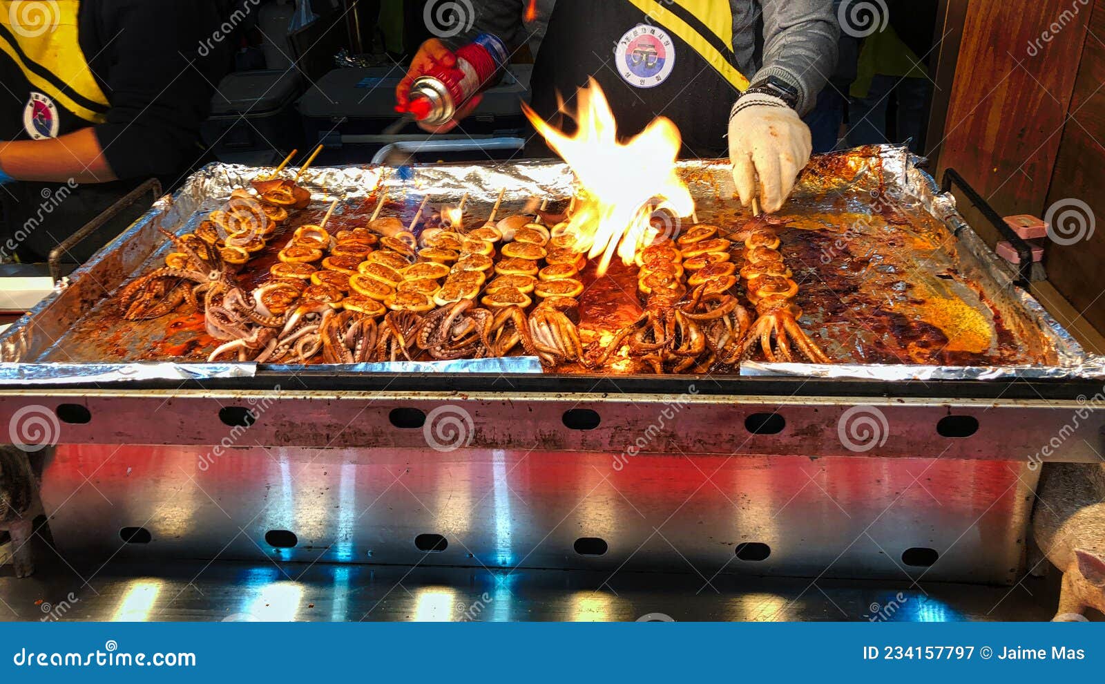 Street Food Market in Seoul Editorial Photography - Image of cooking