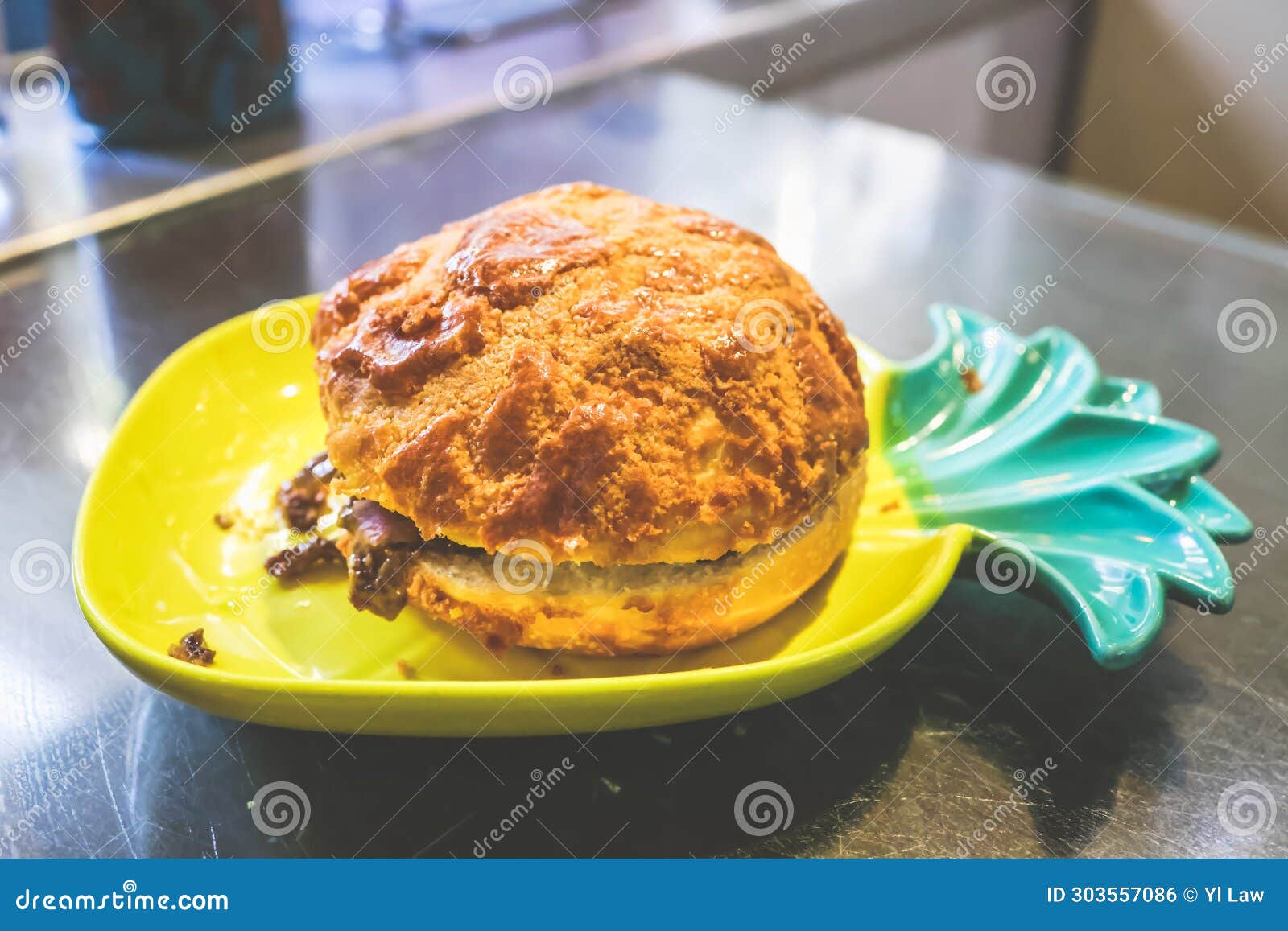 Street Food, Pineapple Bun with Satay Beef Jan 6 2024 Stock Photo
