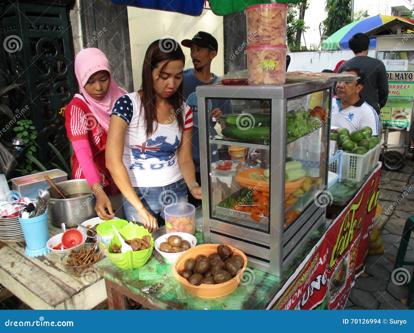 Street food editorial stock image. Image of food, sell - 70126994