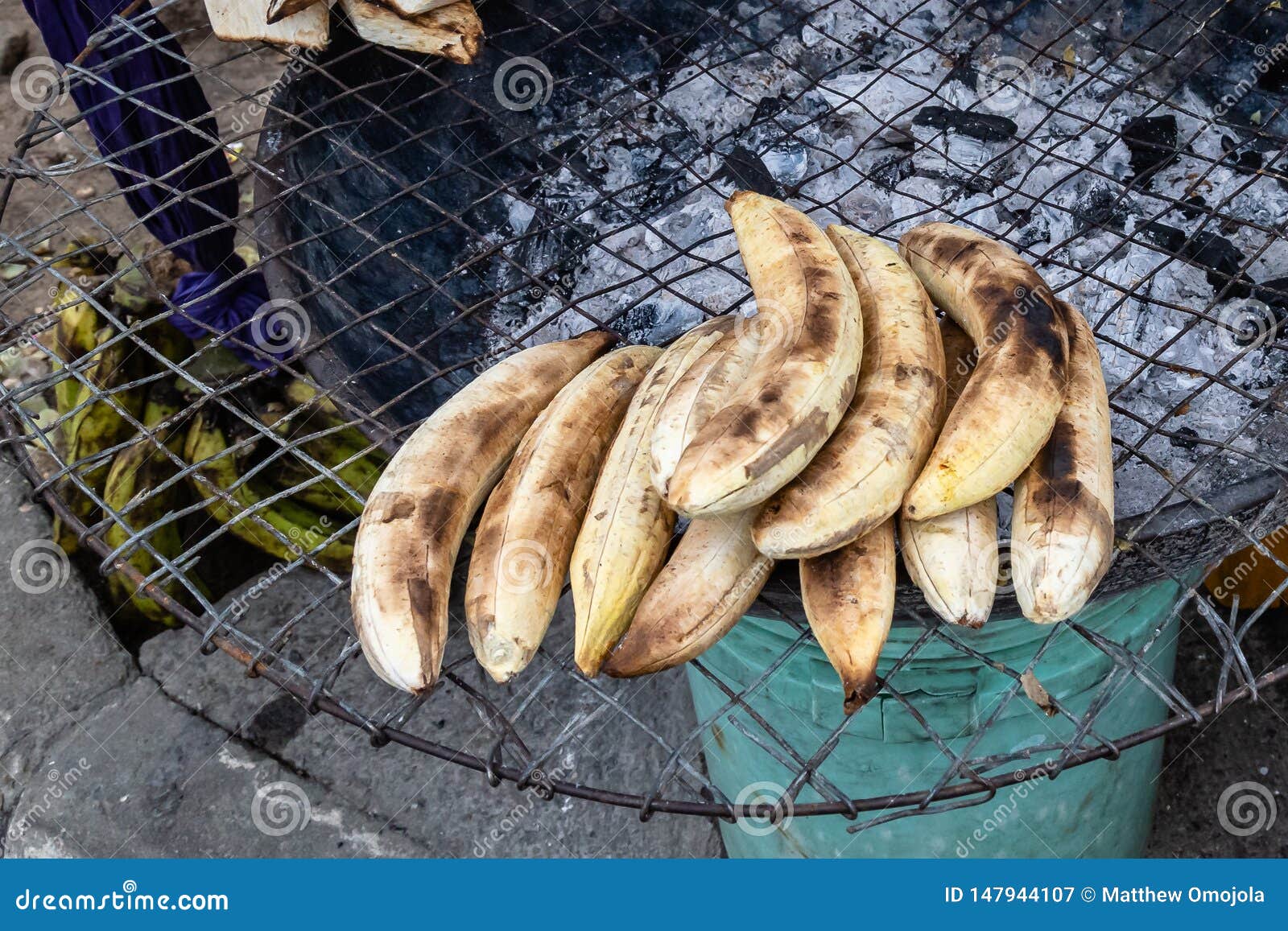 street foods in lagos nigeria; bole otherwise known as roasted plantain