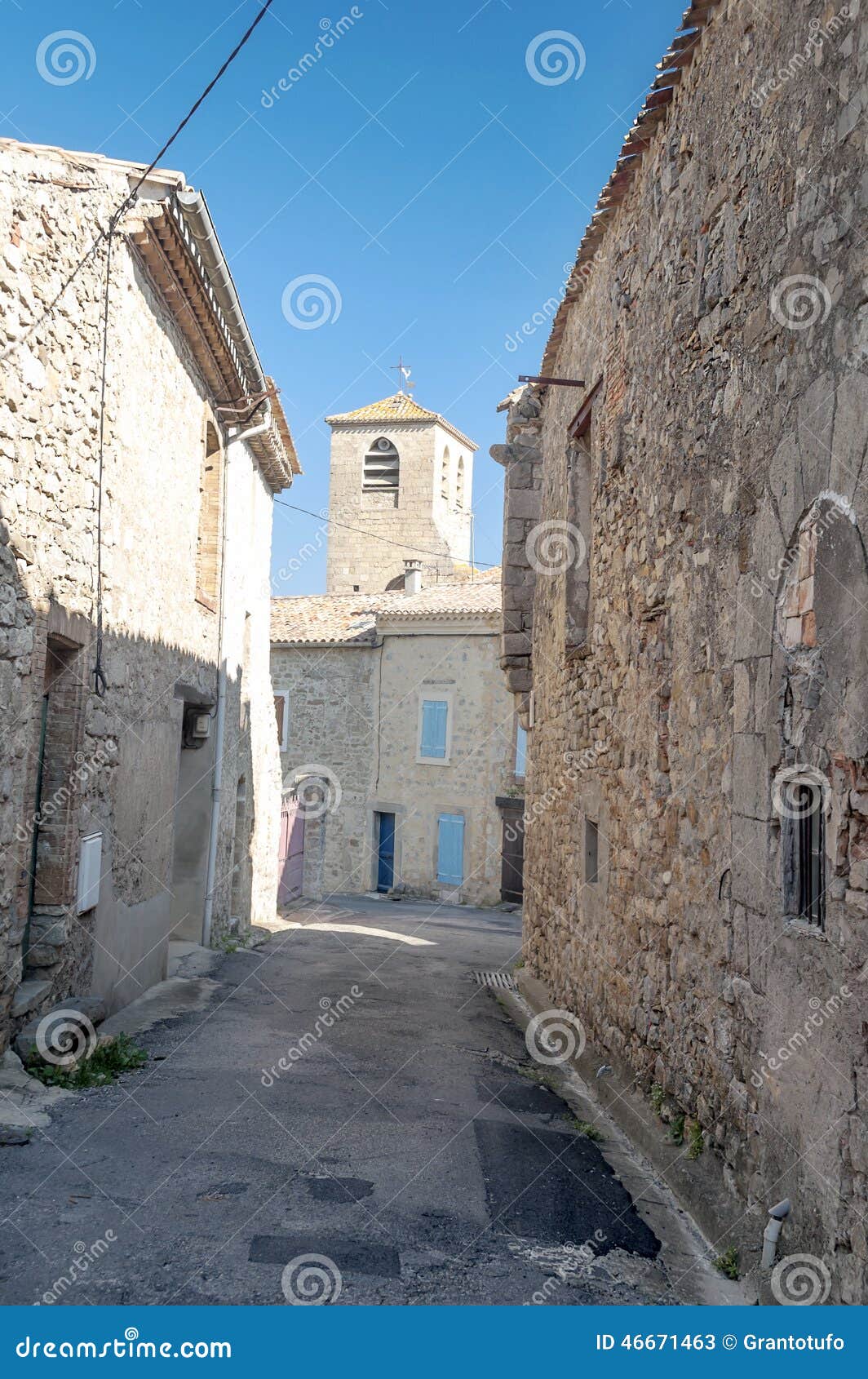 street in lagrasse