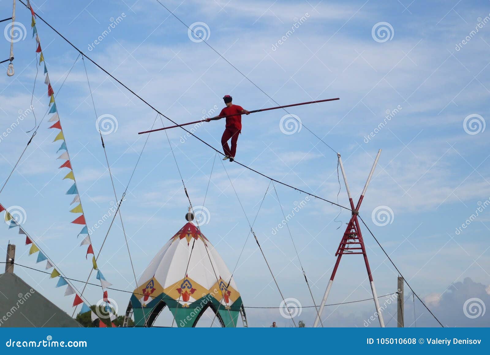 Street ropewalker editorial stock photo. Image of number 105010608