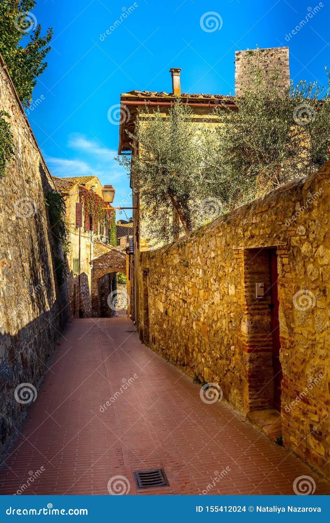 home prices in tuscany italy