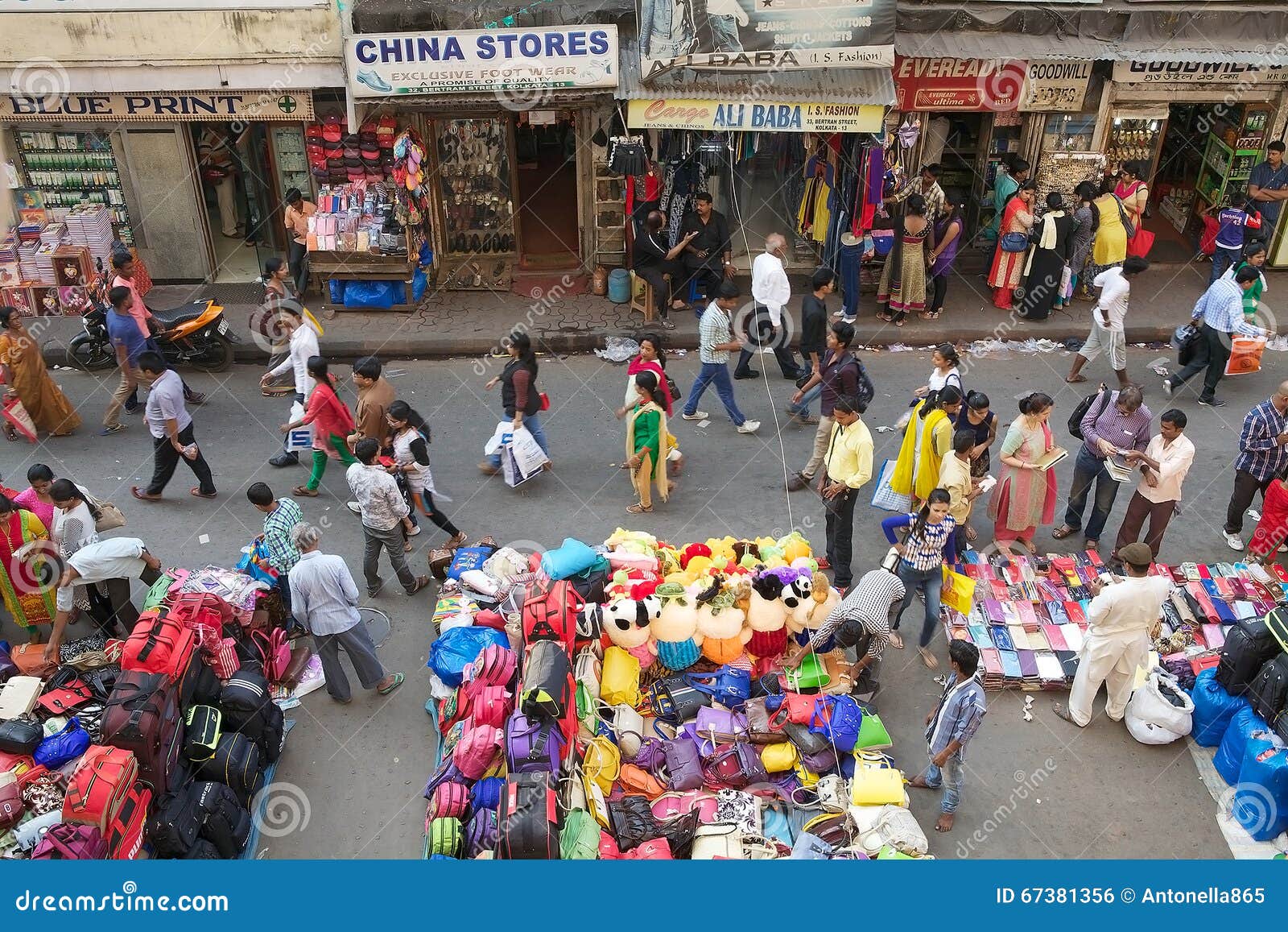 Street Vendors Ans Shops Near the New Market, Kolkata, India Editorial