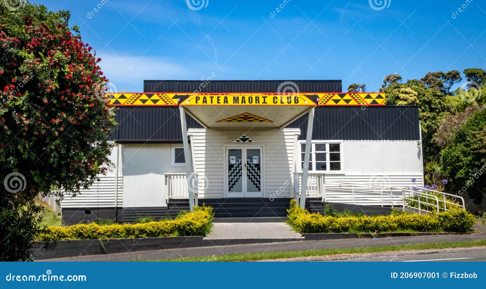 Street View of Patea Maori Club Building, Patea, Taranaki, NZ, 2021  Editorial Photo - Image of icon, gardens: 206907001