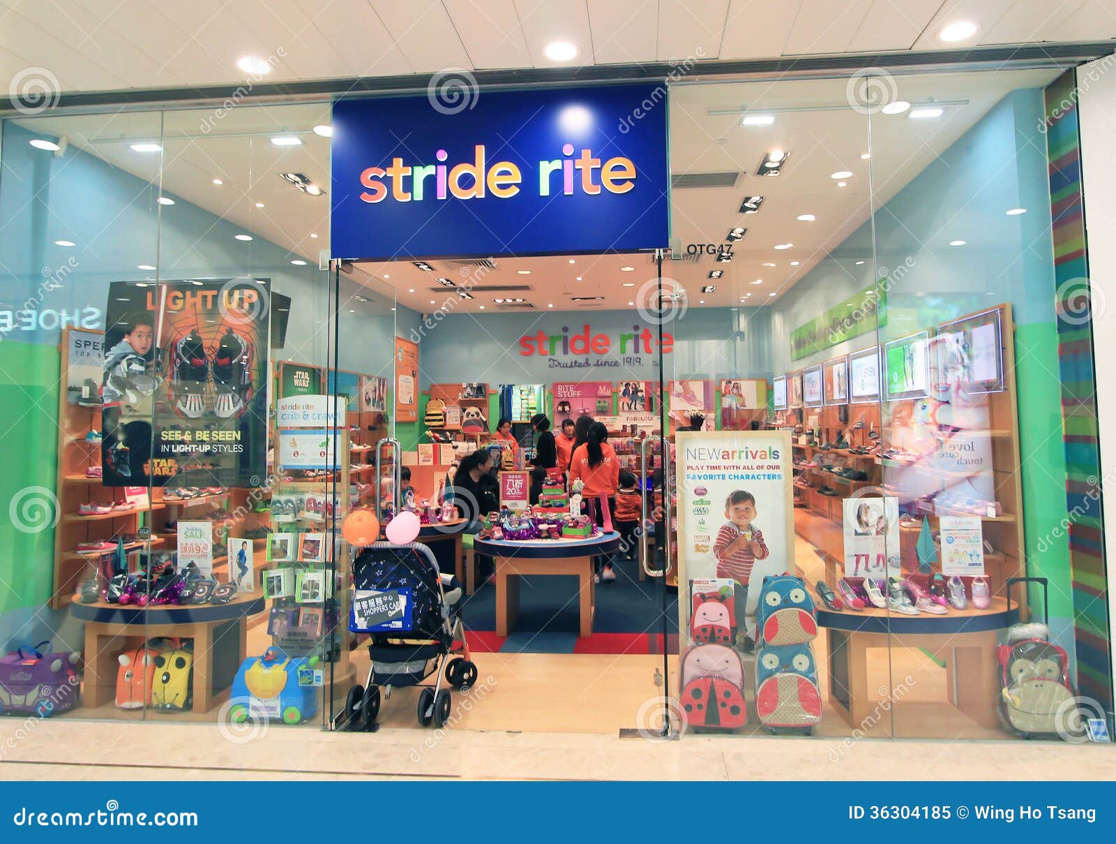 stride rite outlet tanger