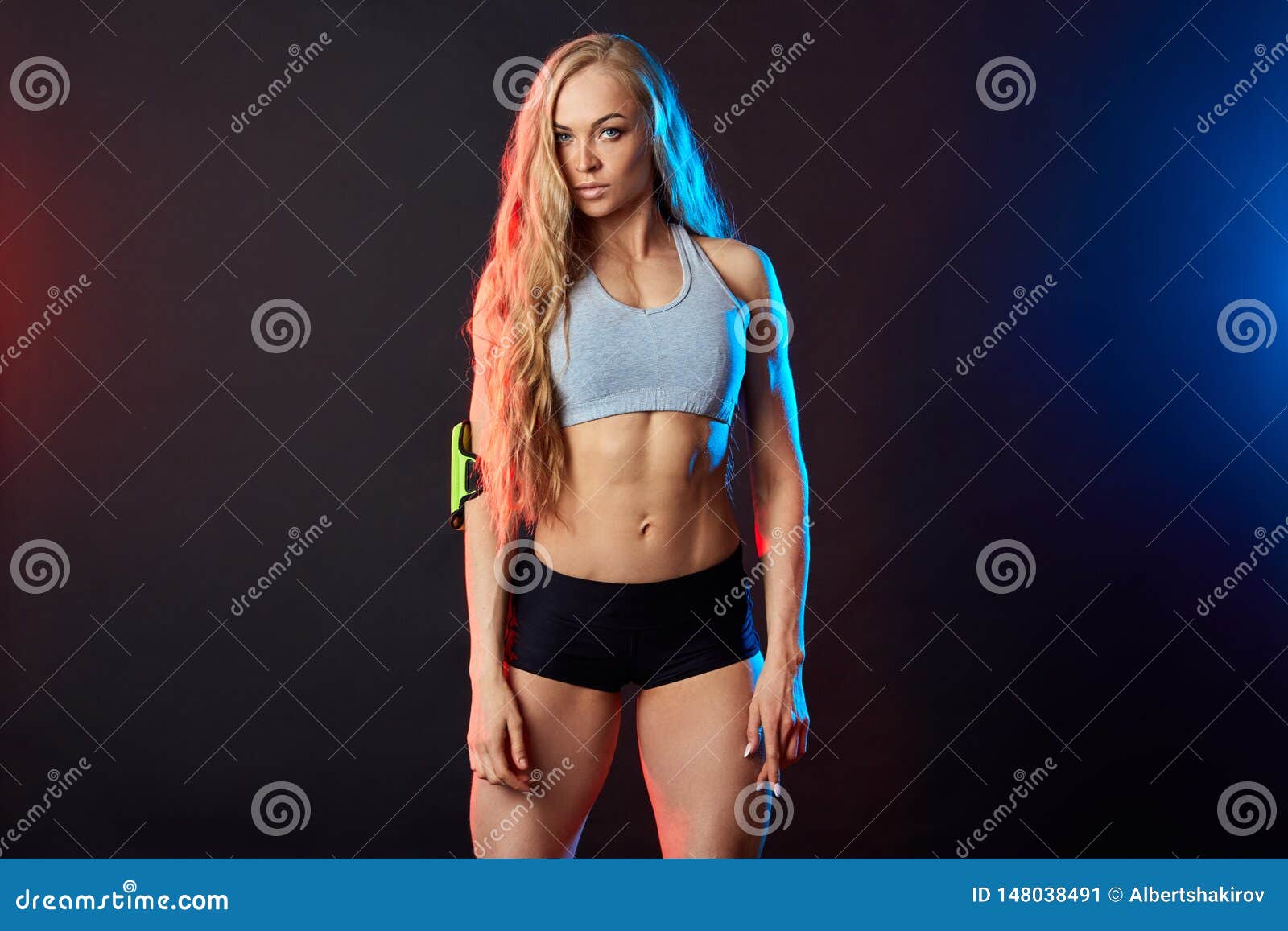 Muscle blonde