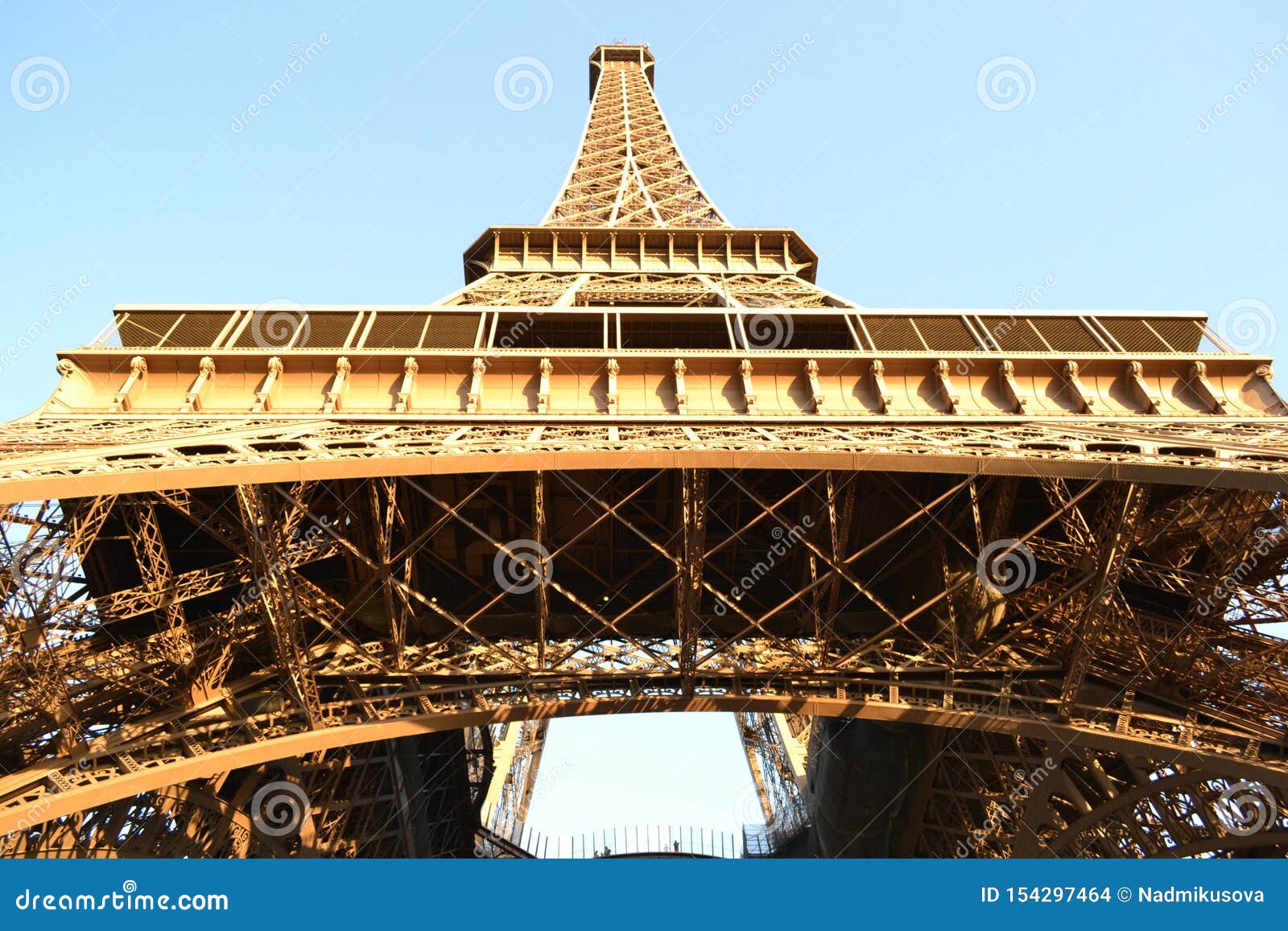 Struttura Complessa Della Torre Eiffel Di Parigi Fotografia Stock Immagine Di Cityscape Costruzione