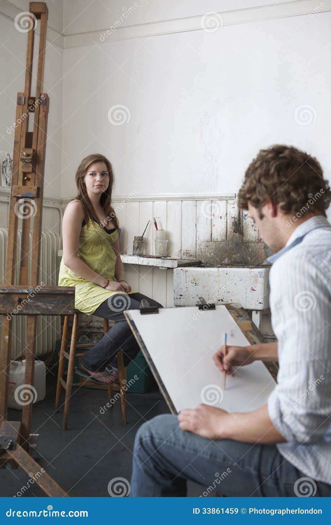Student Sketching Model In Art Class Royalty Free Stock Images - Image