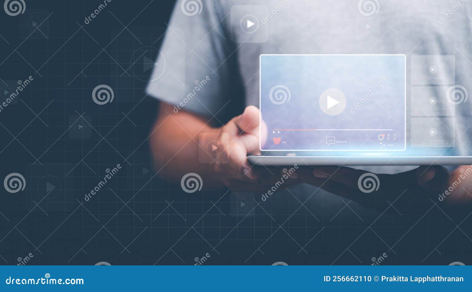 Students Conduct Online Video Training,through Digital Multimedia