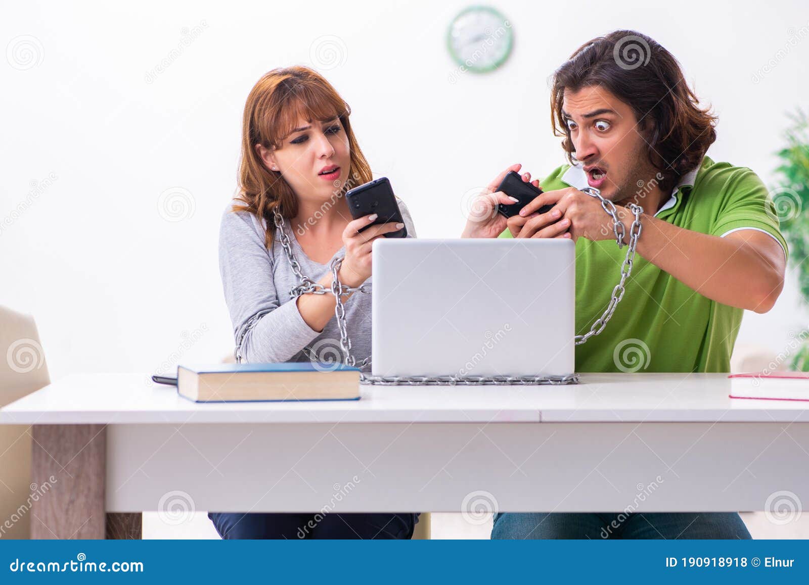 PDFAn Educational Study on Gadget Addiction and Mental Health among Gen Z