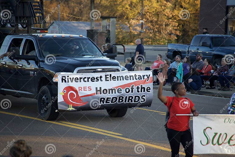 When Do Schools Go Back After Christmas 2024 Usa Vida Lavena