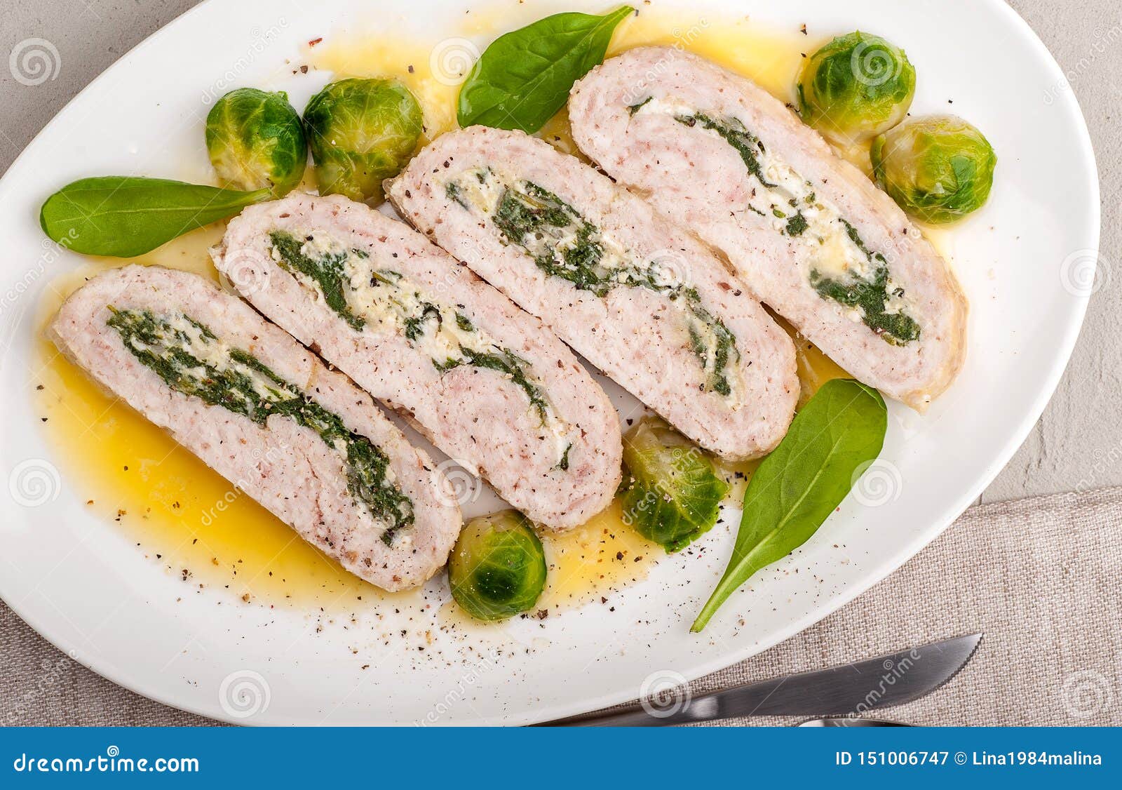 Stuffed Chicken Roll With Cheese And Spinach Stock Image Image Of Brunch Appetizer 151006747
