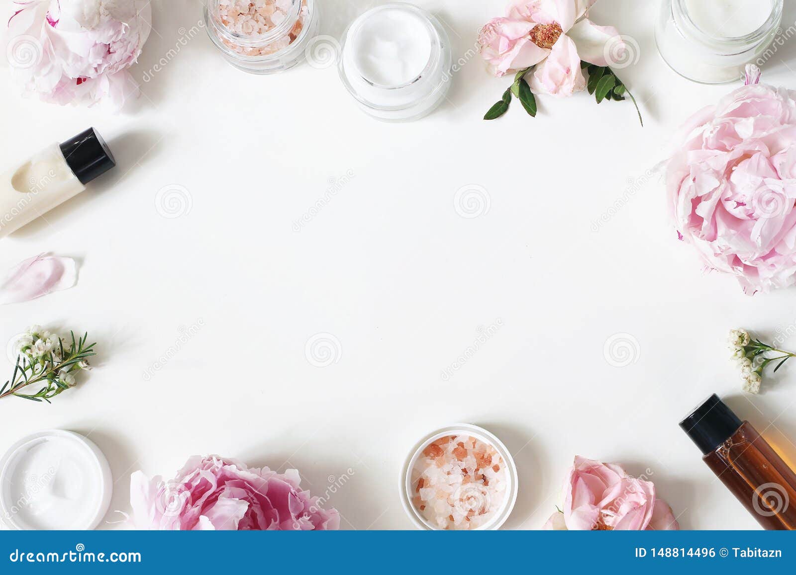 Styled Beauty Frame, Web Banner. Skin Cream, Shampoo ...