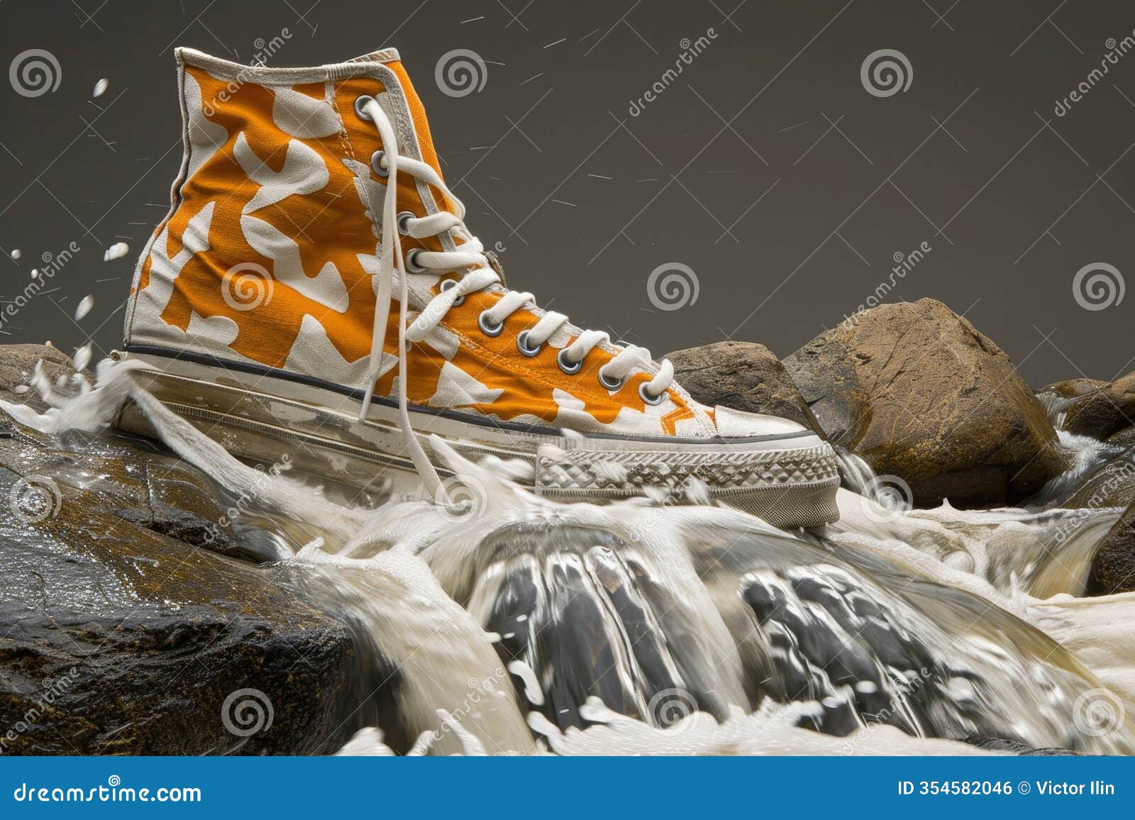 stylish and comfortable men s lace up platform boots ideal for outdoor walking, running, and camping