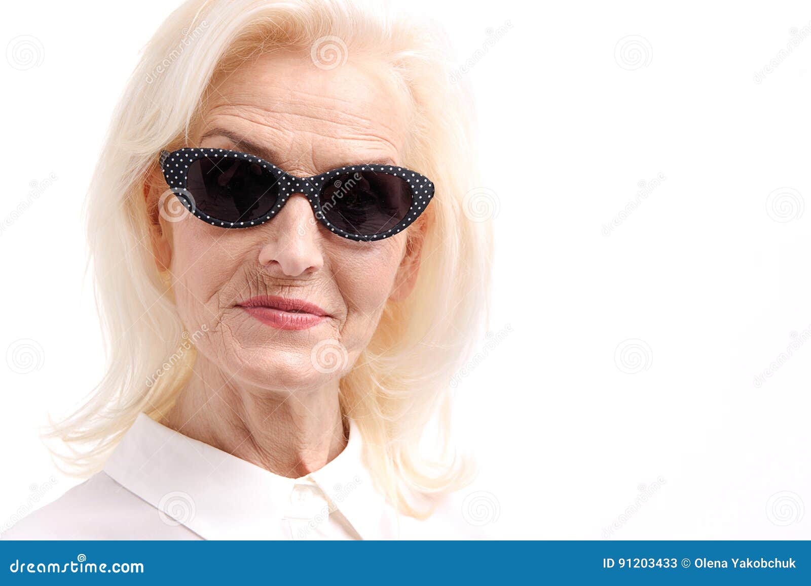 Stylish Old Woman Wearing Spectacles Stock Image Image Of Expression