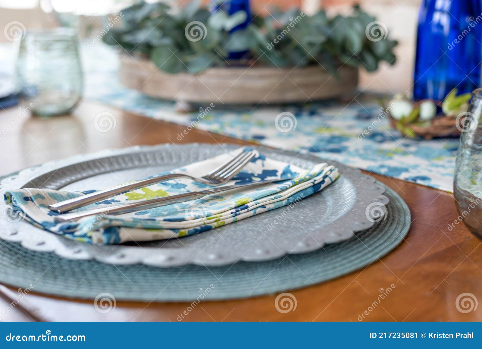 Stylish Spring Table Place Setting in Blue and Green Stock Image