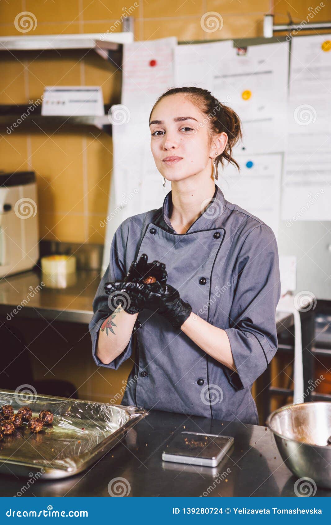 Subject Profession and Cooking Pastry. Young Caucasian Woman with Tattoo of  Pastry Chef in Kitchen of Restaurant Preparing Round Stock Photo - Image of  plate, chocolate: 139280724
