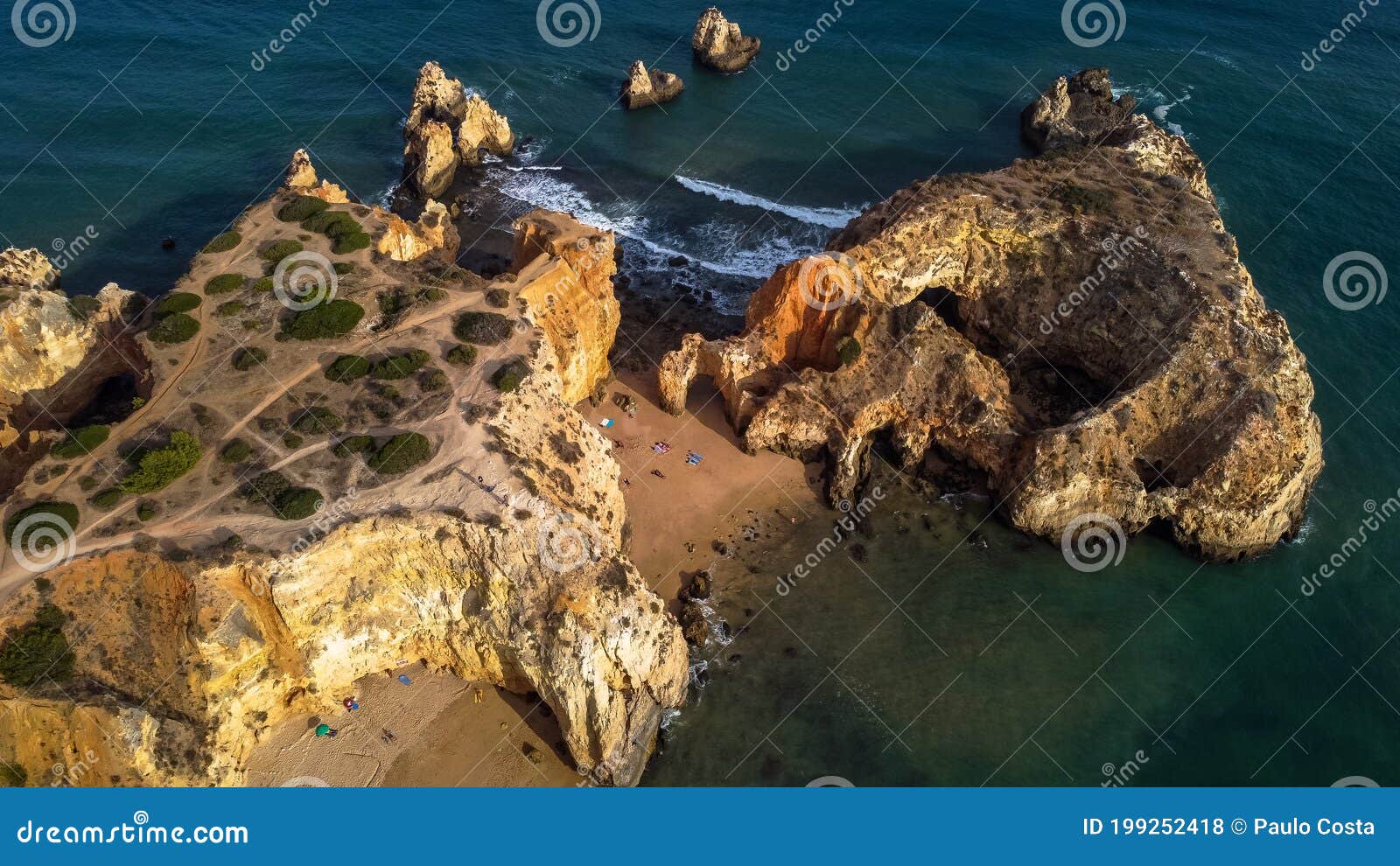 submarino beach in the algarve