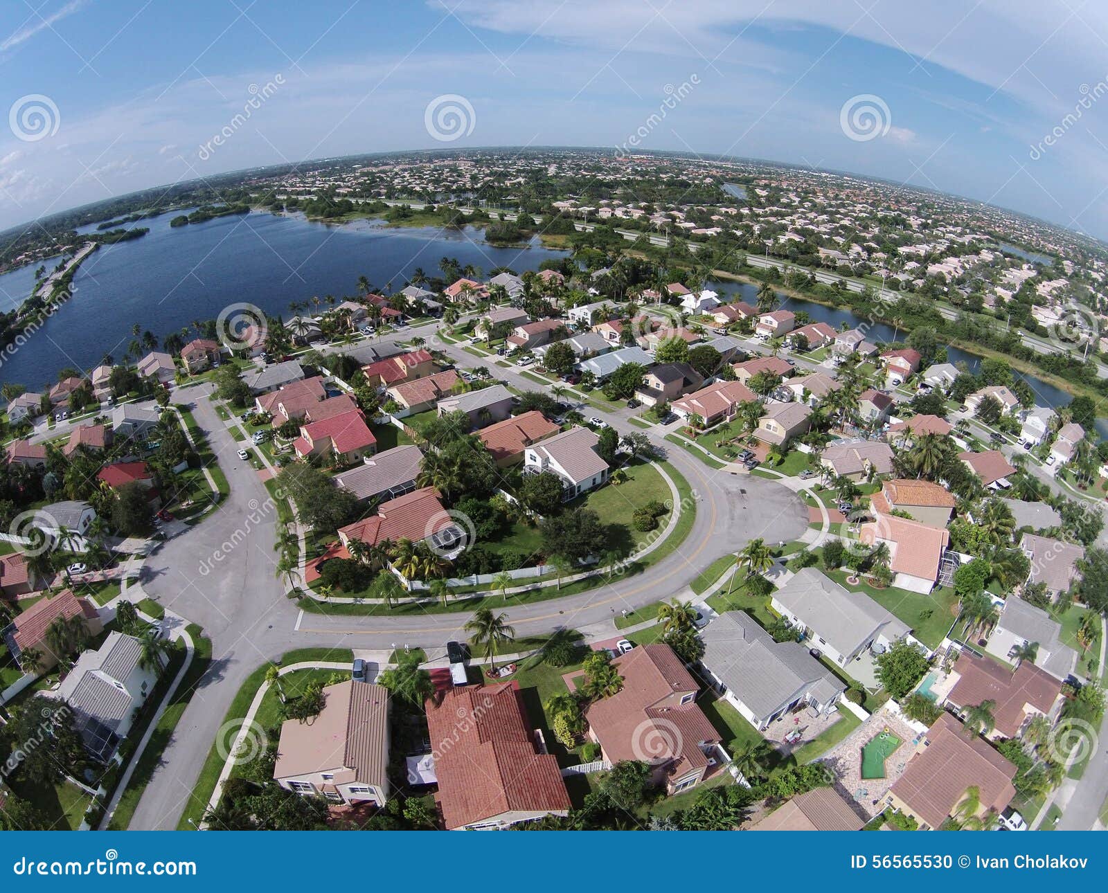 suburban homes in florida aerial
