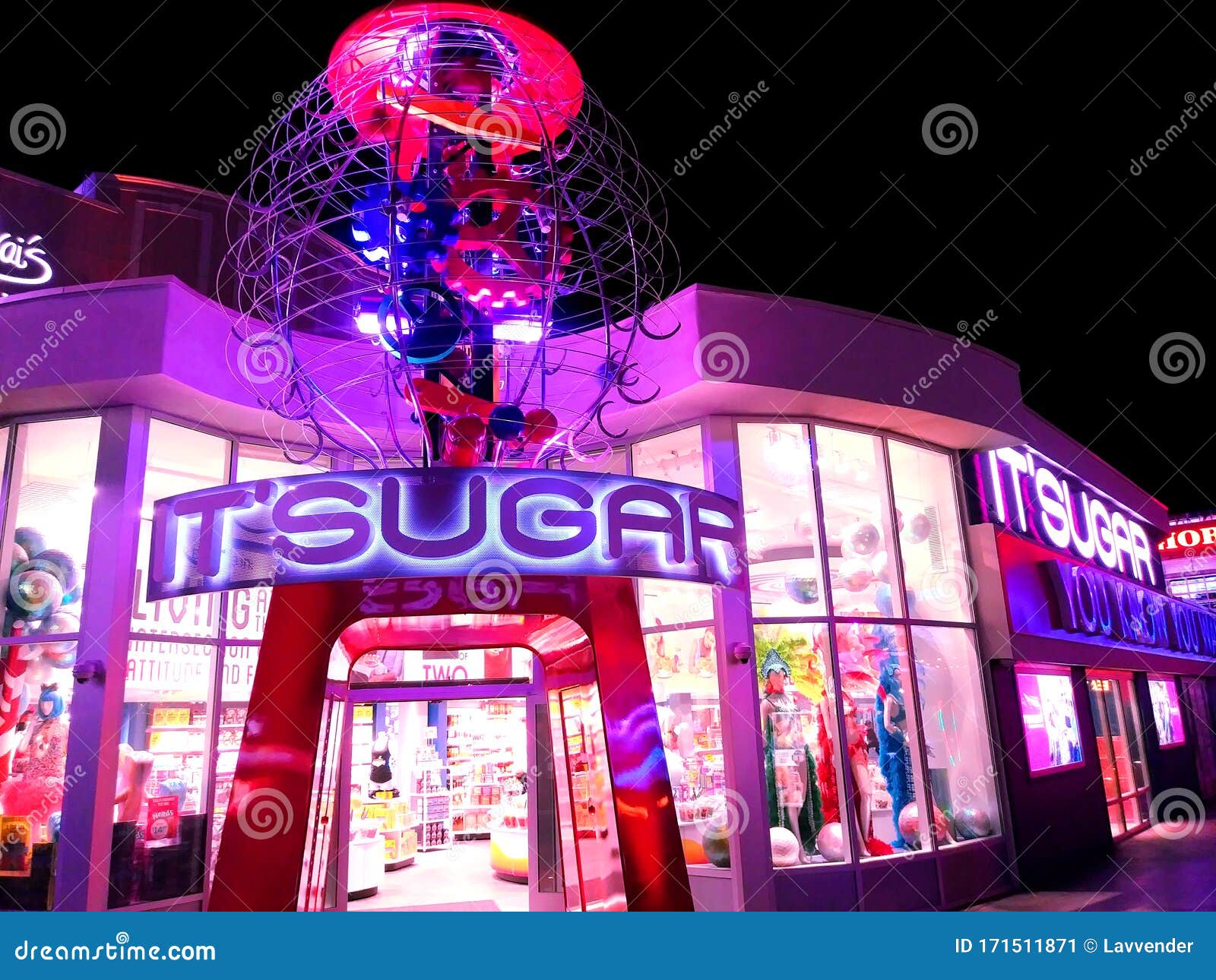 It`Sugar Candy Store Las Vegas Strip Editorial Photo - Image of blvd, look:  171511871
