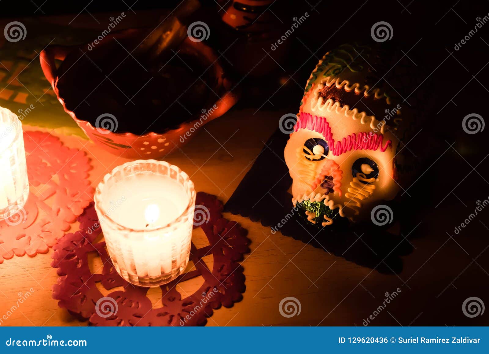 sugar skull and candles - calaverita - ofrenda dia de muertos