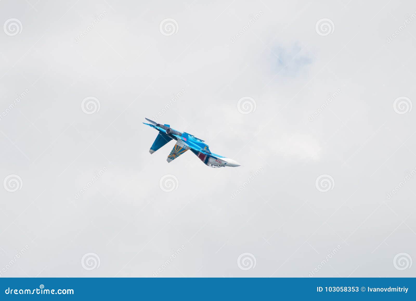 Sukhoi SU-30 Flanker-c, Russo acrobatici del gruppo Knights. Manifestazione acrobatici russa del gruppo, Sukhoi SU-30 Flanker-c 
cavalieri acrobatici del Russo del gruppo