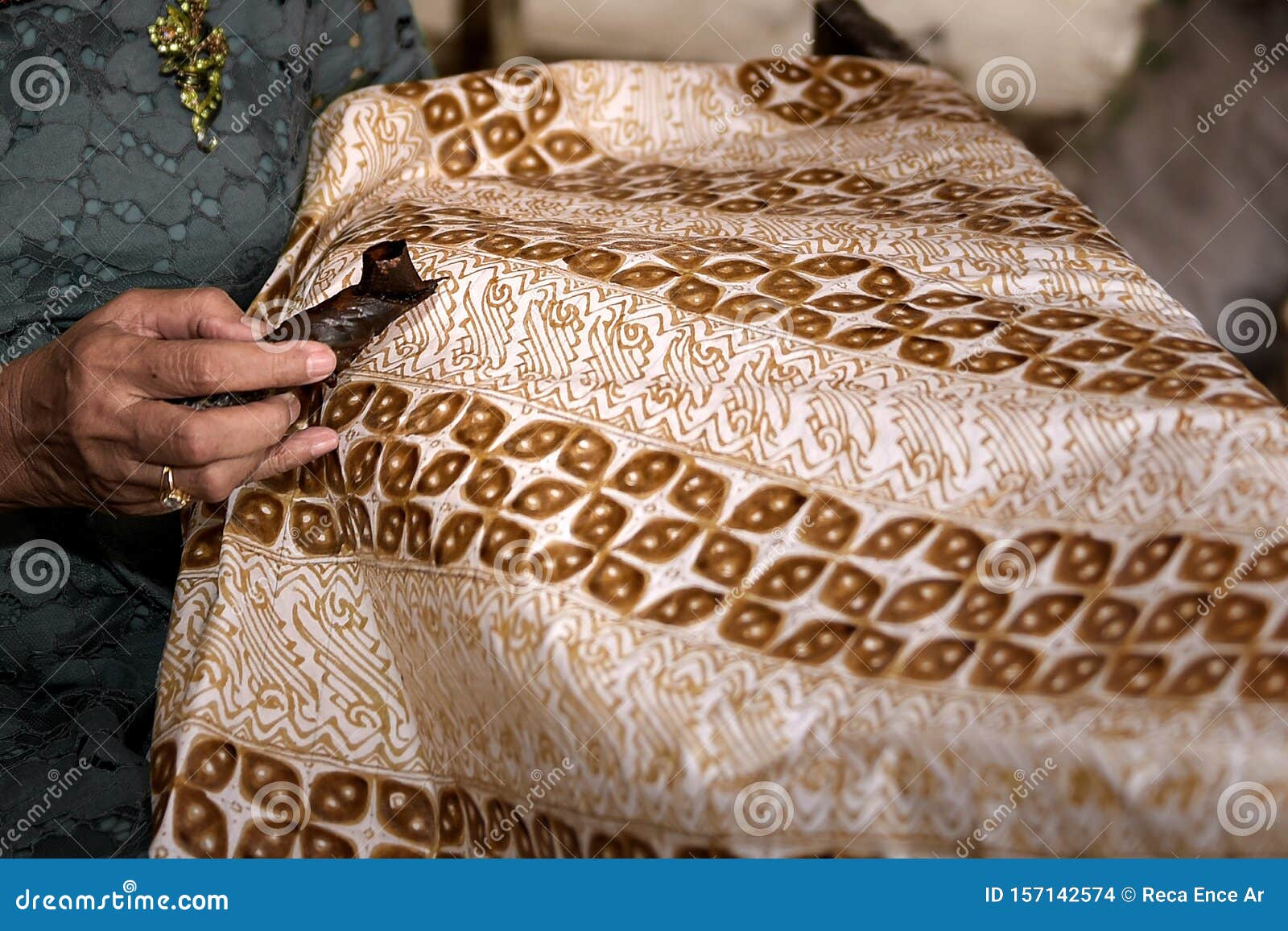 Batik Artisans In Sukoharjo Central Java Indonesia Batik Artisans In Sukoharjo Central Java Indonesia