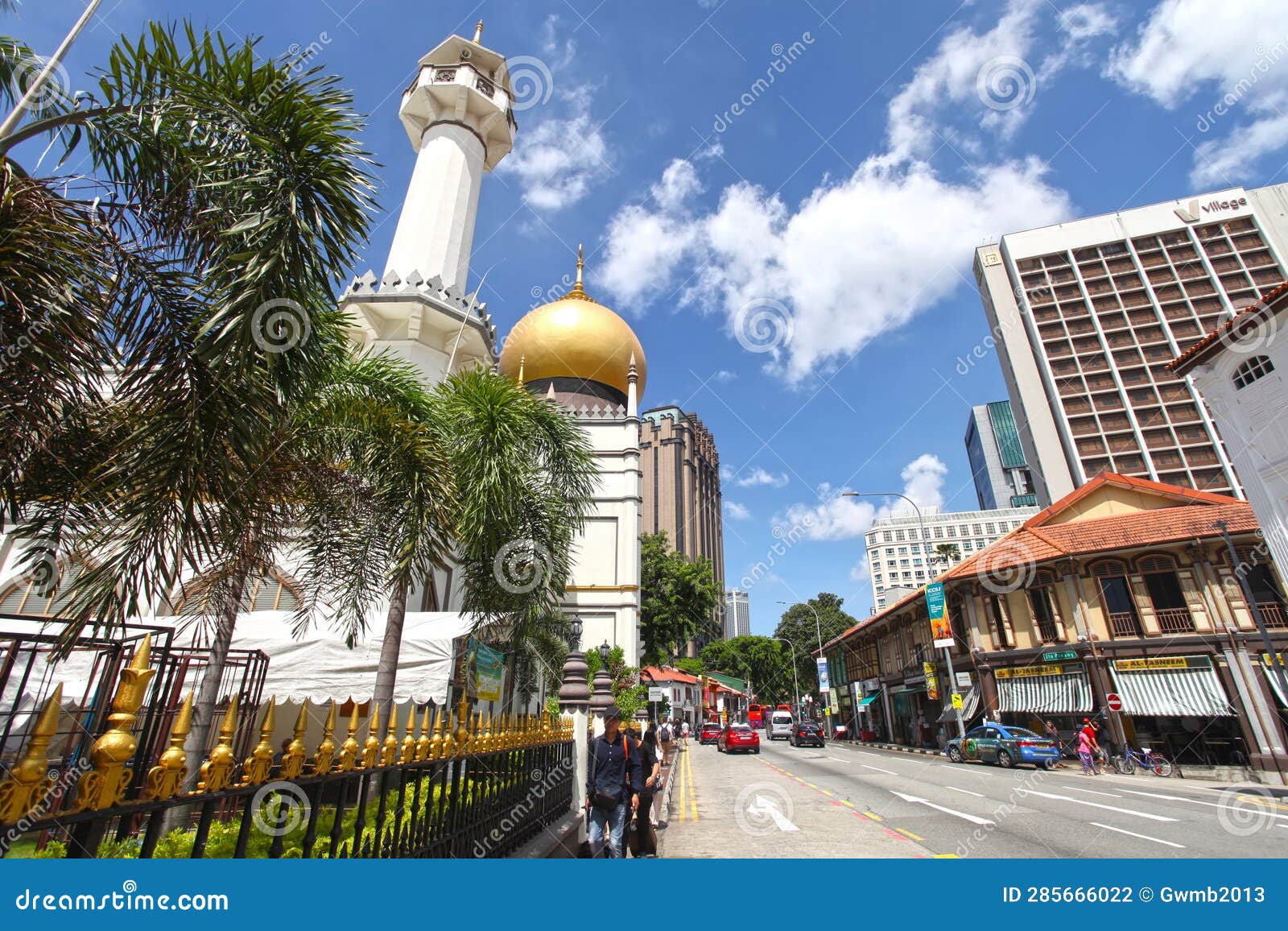 The Sultan Mosque or Masjid Sultan in the Kampong Glam District in