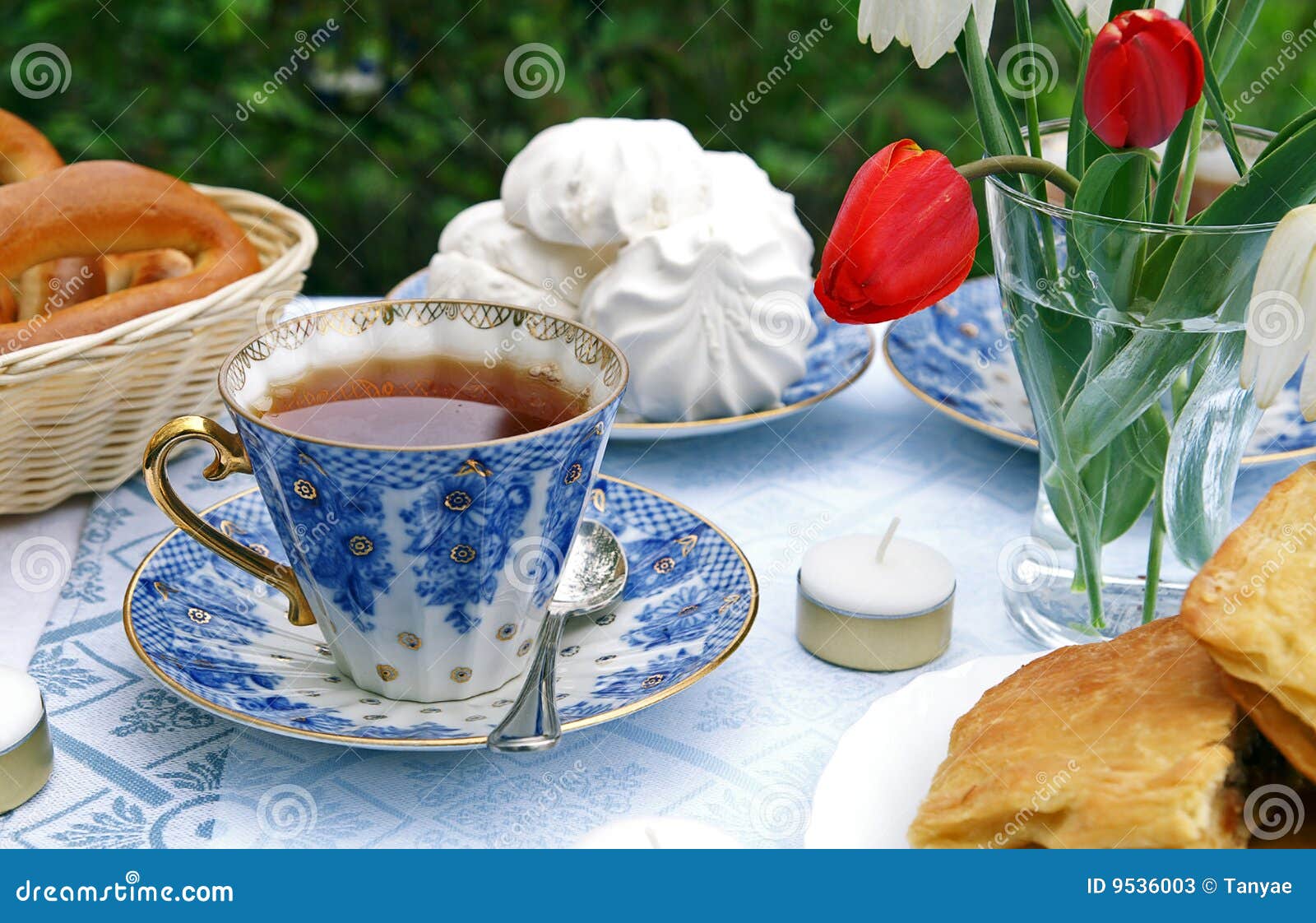 summer afternoon tea-table