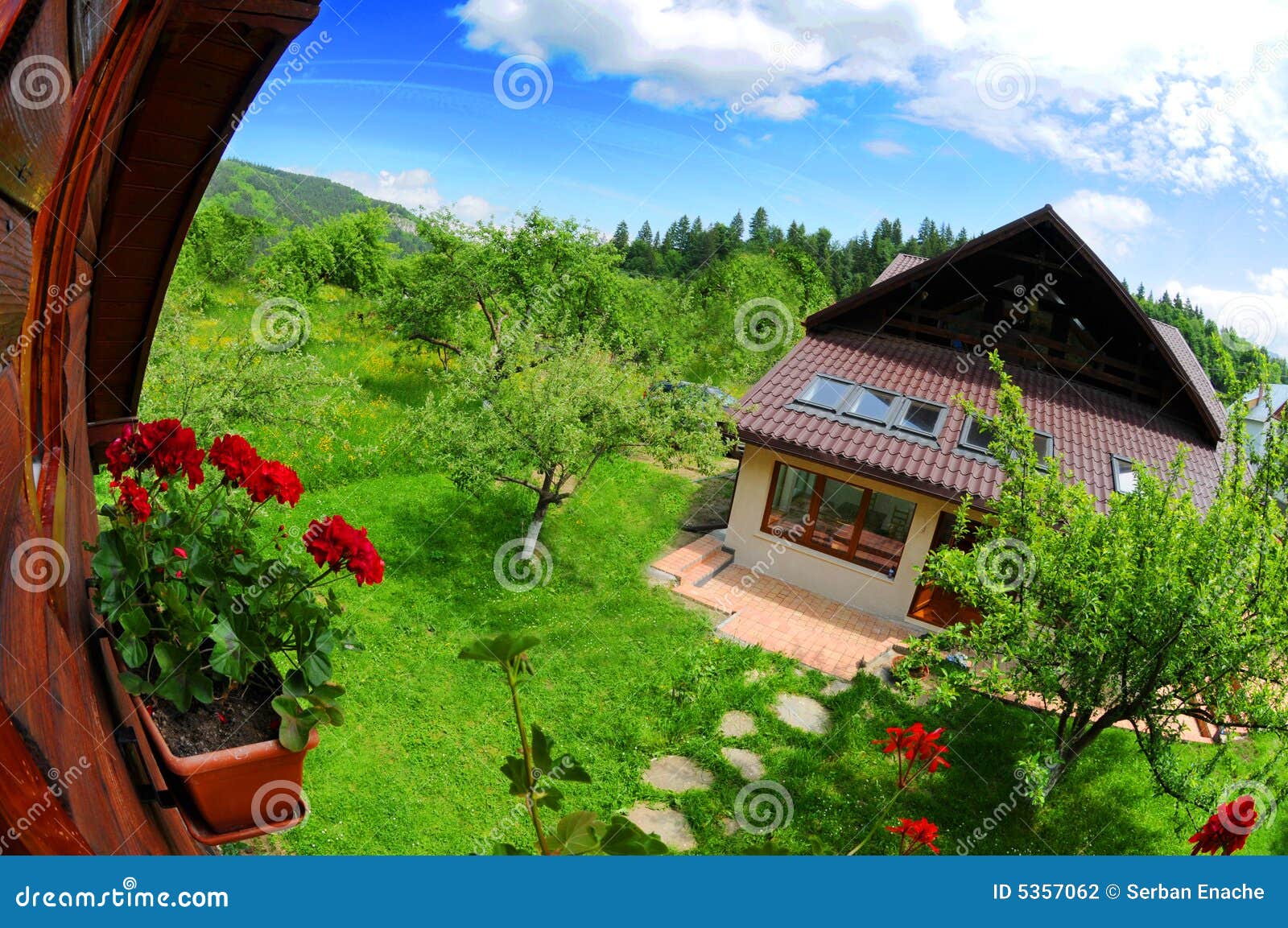 Summer house stock photo. Image of outside, blue, surroundings 5357062