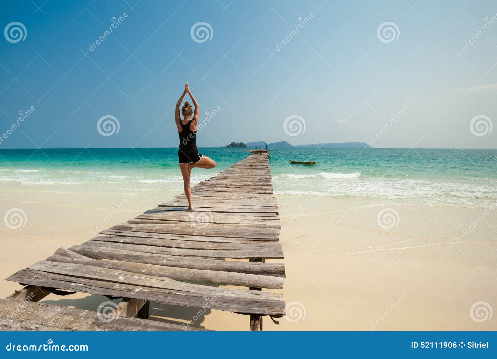 summer yoga session in beautiful tropical island