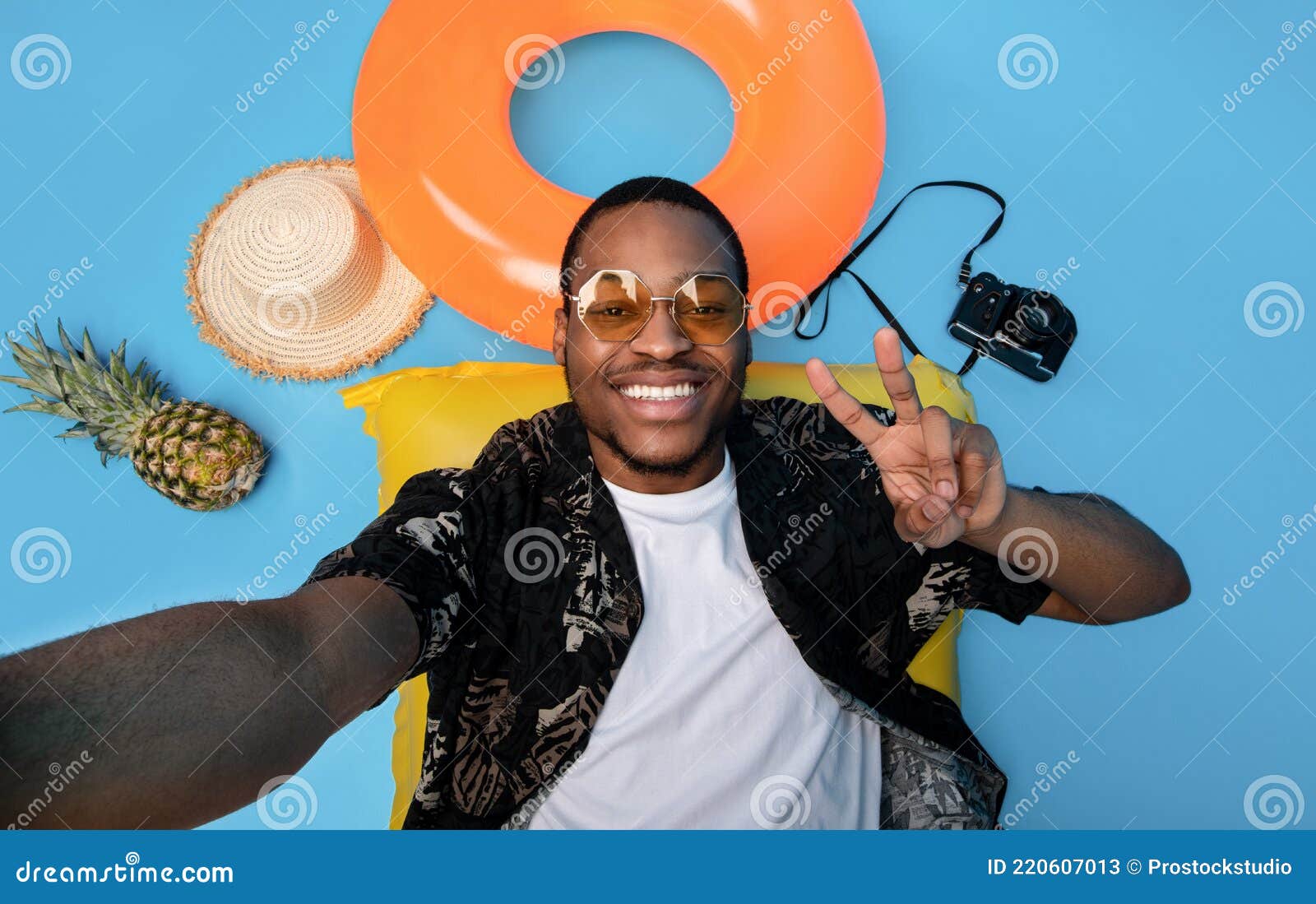 Summertime Selfie. Black Guy in Casual Wear Making Photo of Himself ...