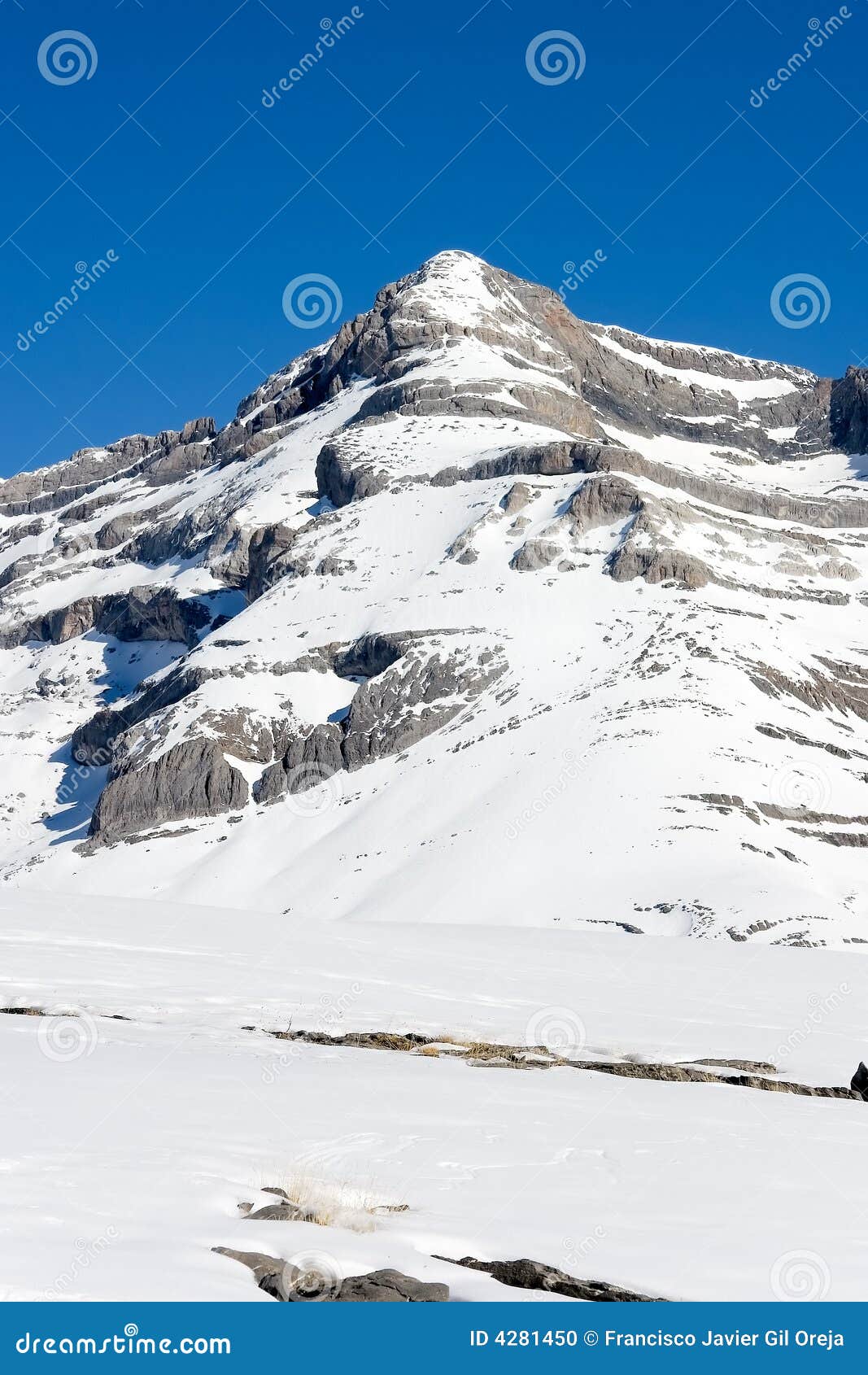 summit of the monte perdido covered with snow