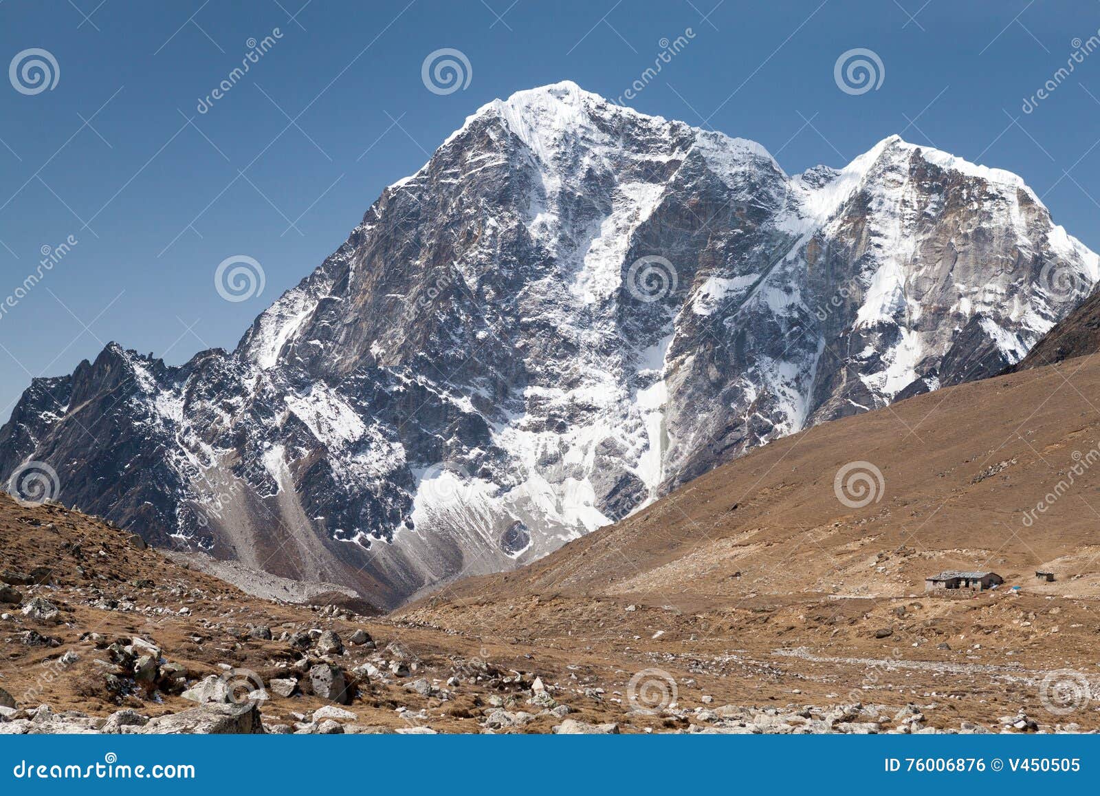 summit mt. lobuche, sagarmatha national park, solu khumbu, nepal