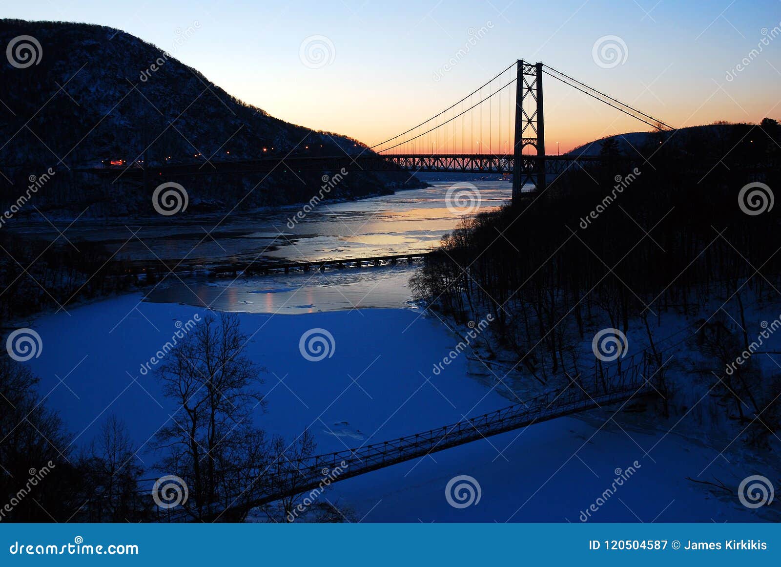winter morning at bear mountain